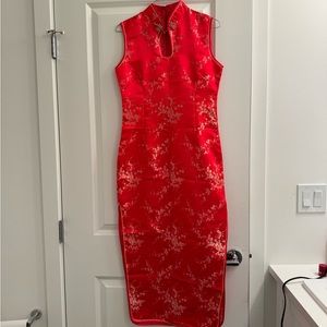 Traditional Chinese dress